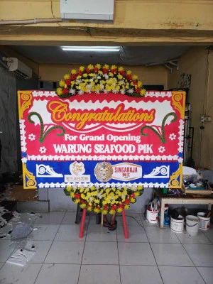 Papan Bunga di Sudipayung Ngampel
